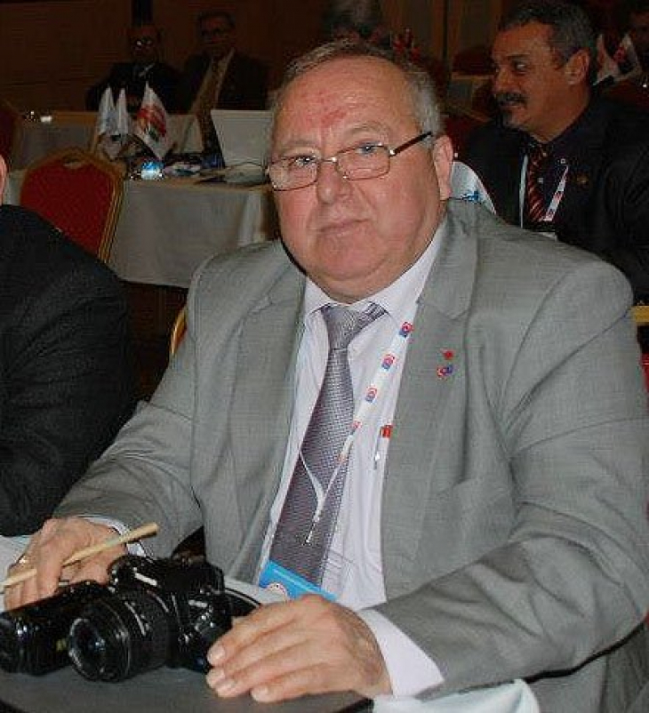 Gazeteci Ali Osman Ata Toprağa Verildi