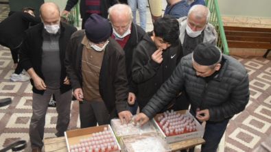 MHP Balıkesir Teşkilatı Türkeş'i Hayırla Andı