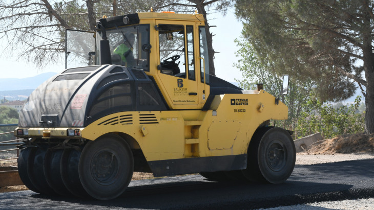 Yıllardır Yapılmayan Yolu Başkan Akın Yaptı